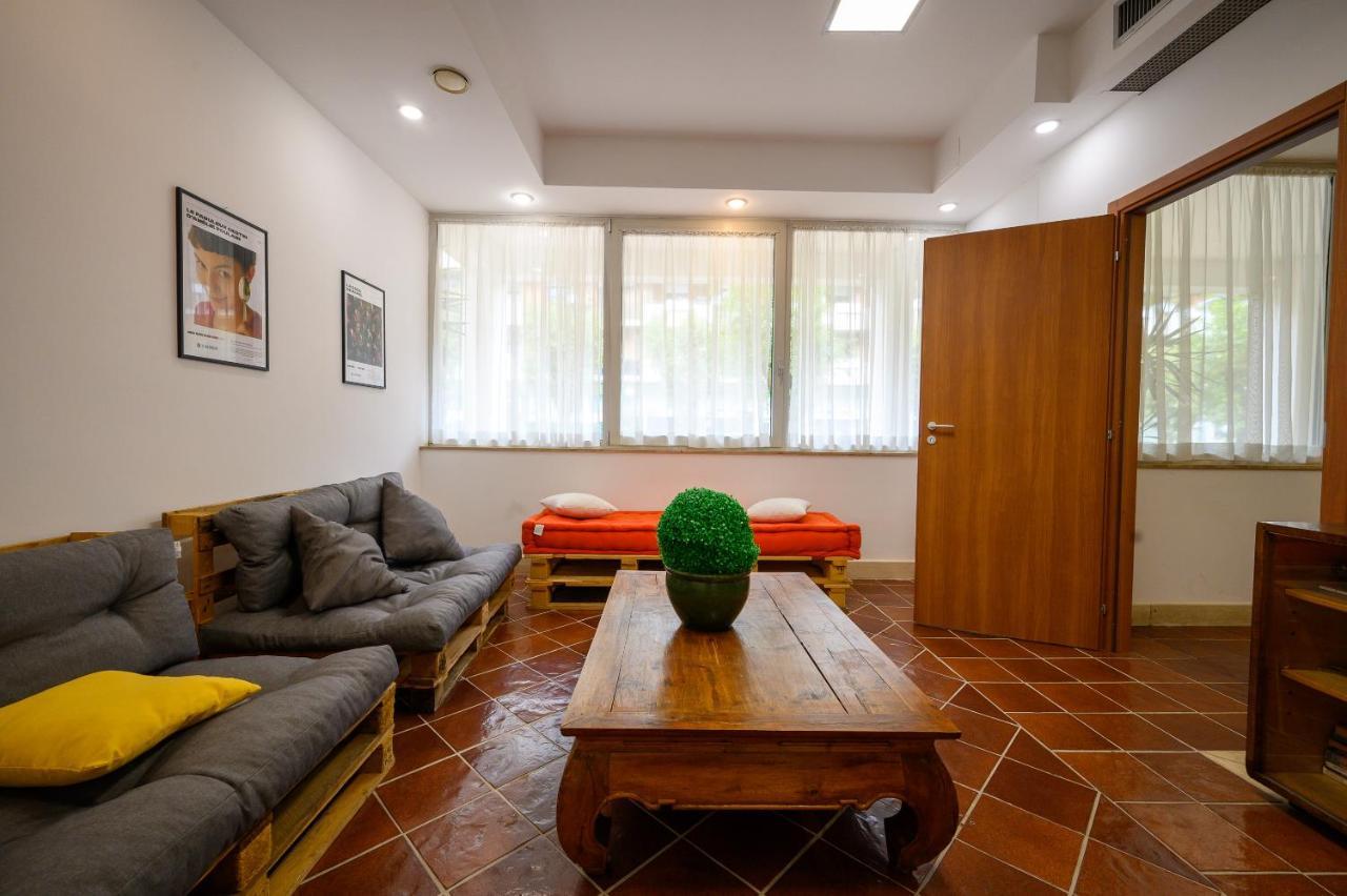Hotel Torre Di Pratolungo Рим Екстериор снимка