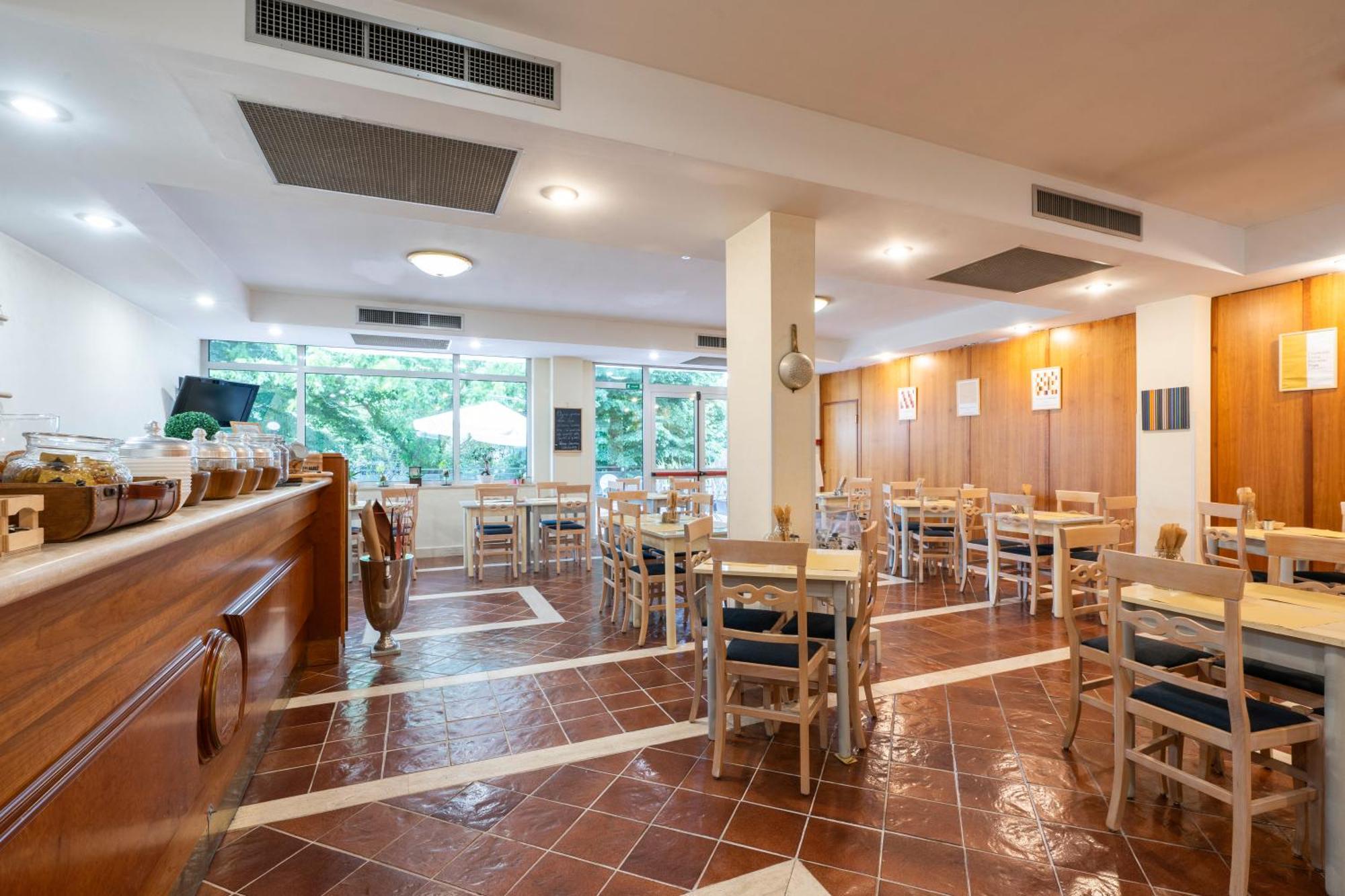 Hotel Torre Di Pratolungo Рим Екстериор снимка
